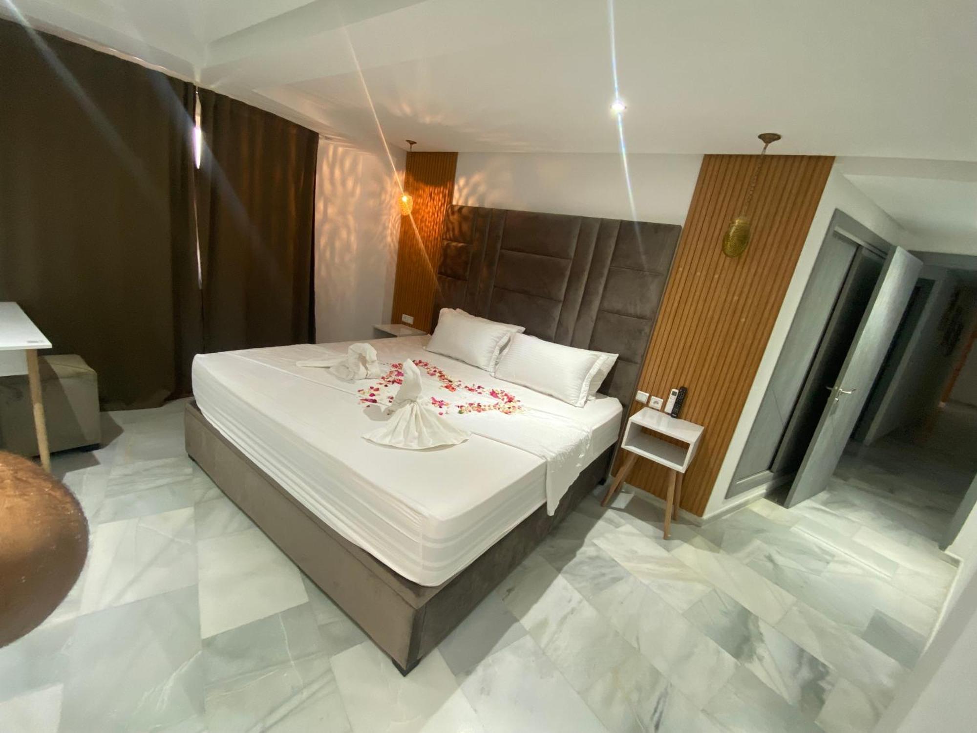 Nouvel Appartement Climatise Fez Esterno foto